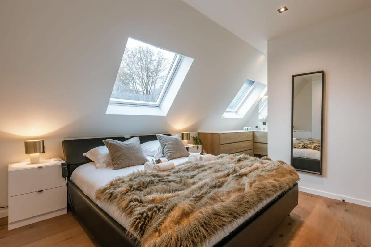 Huswell - Luxurious Apartment With Parking Beernem Exteriér fotografie