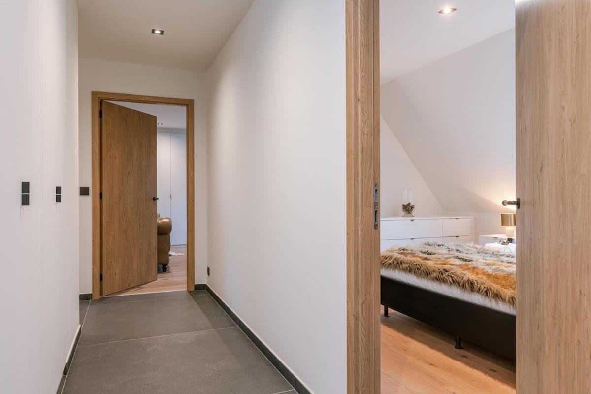 Huswell - Luxurious Apartment With Parking Beernem Exteriér fotografie